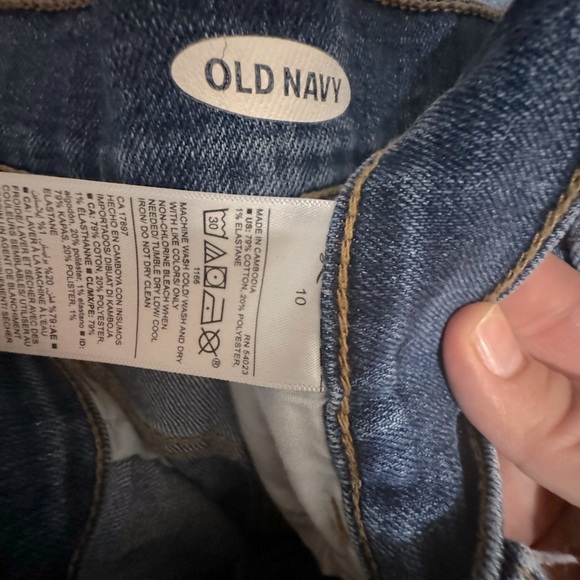 Old Navy High-Waisted Wow Jean Shorts - 3in Inseam - size 10 - Picture 1 of 2